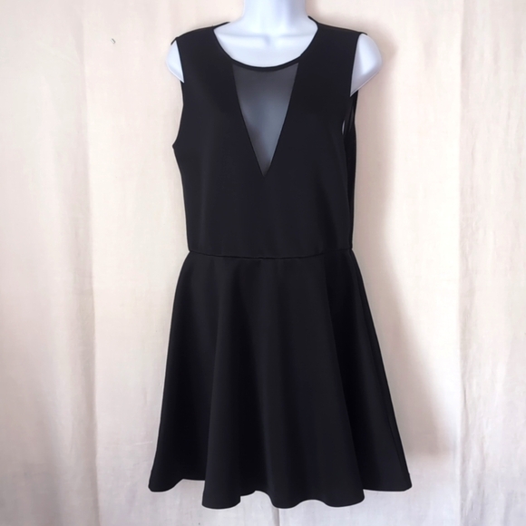 Glamorous Black Mesh Back Vneck Neoprene Fit and Flare Mini Dress Size Medium - Picture 1 of 6